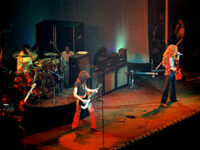 330px-LedZeppelinChicago75_2