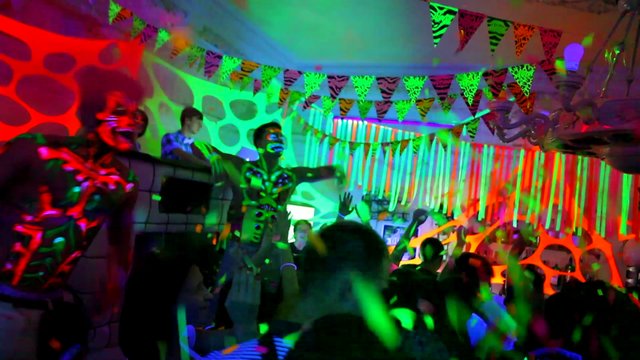 Neon Party - Moulin Rouge