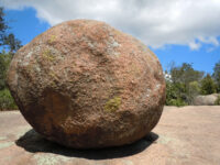 rock_boulder_round_stone_nature_large_geology_scenic-1096692